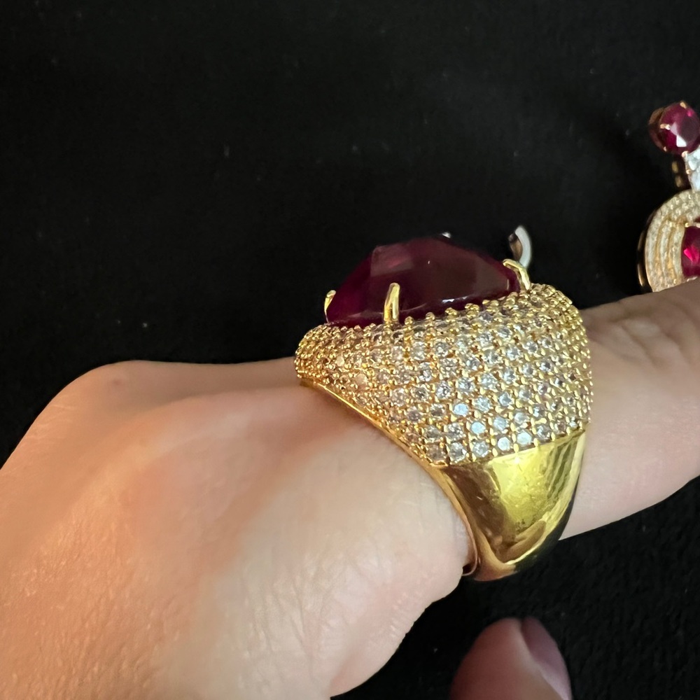 Set of earrings and ring - Zirconia and Garnet Stone. - Picture 5 of 6